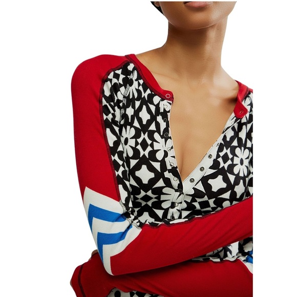 NWT Free People Movement Women's Kick Off
Printed Layer Free People women M - Picture 1 of 6